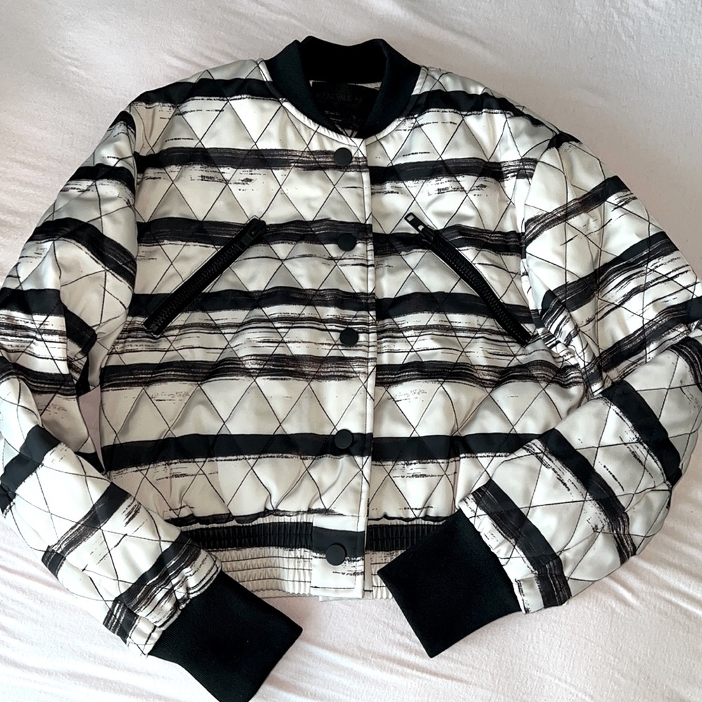 KENDALL & KYLIE BOMBER JACKET BRAND NEW SZ XS